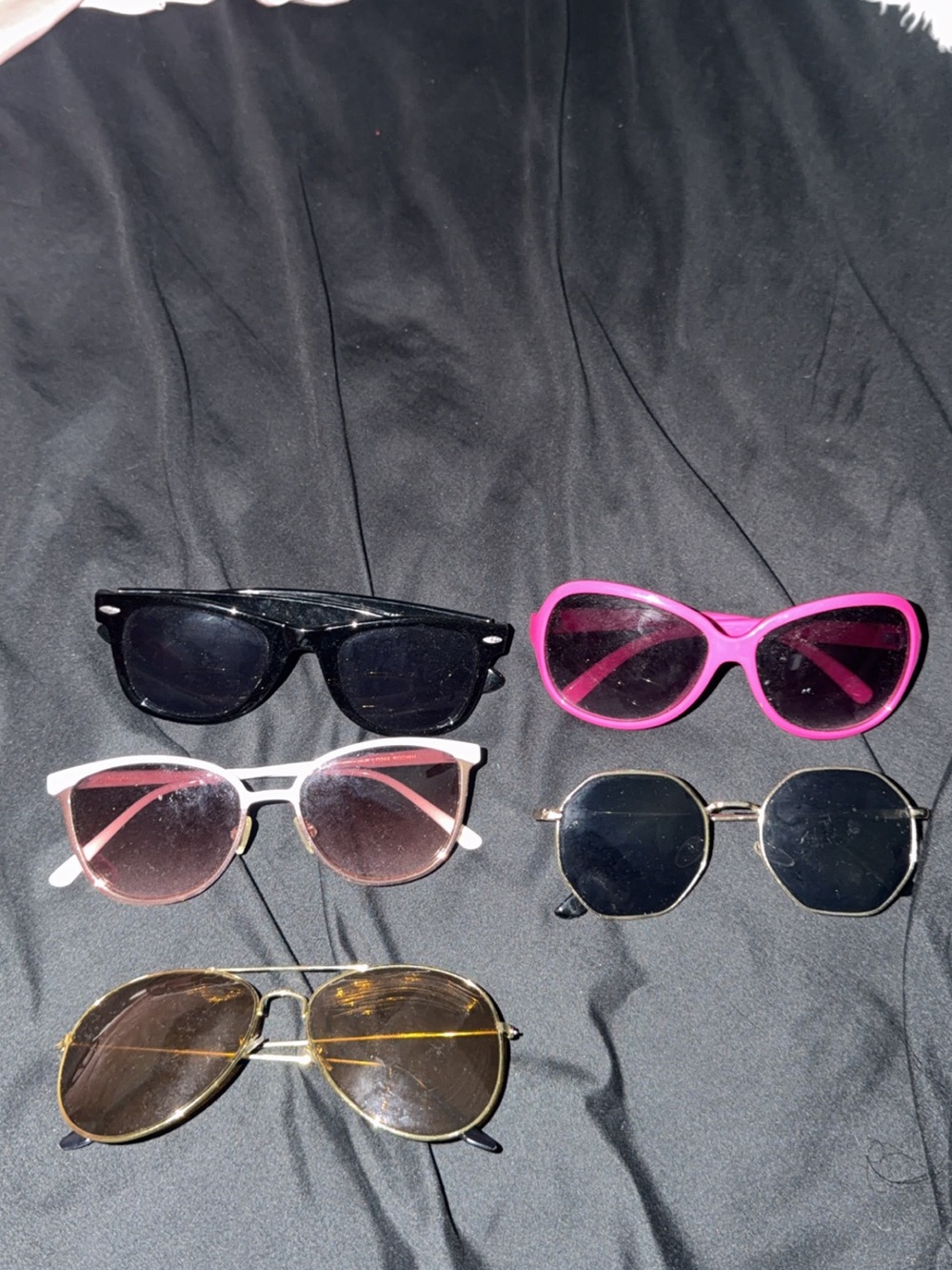 Assorted Women's Sunglasses Set - Black, Pink, Gold, White
